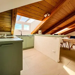 Bed & Breakfast House, Syracuse